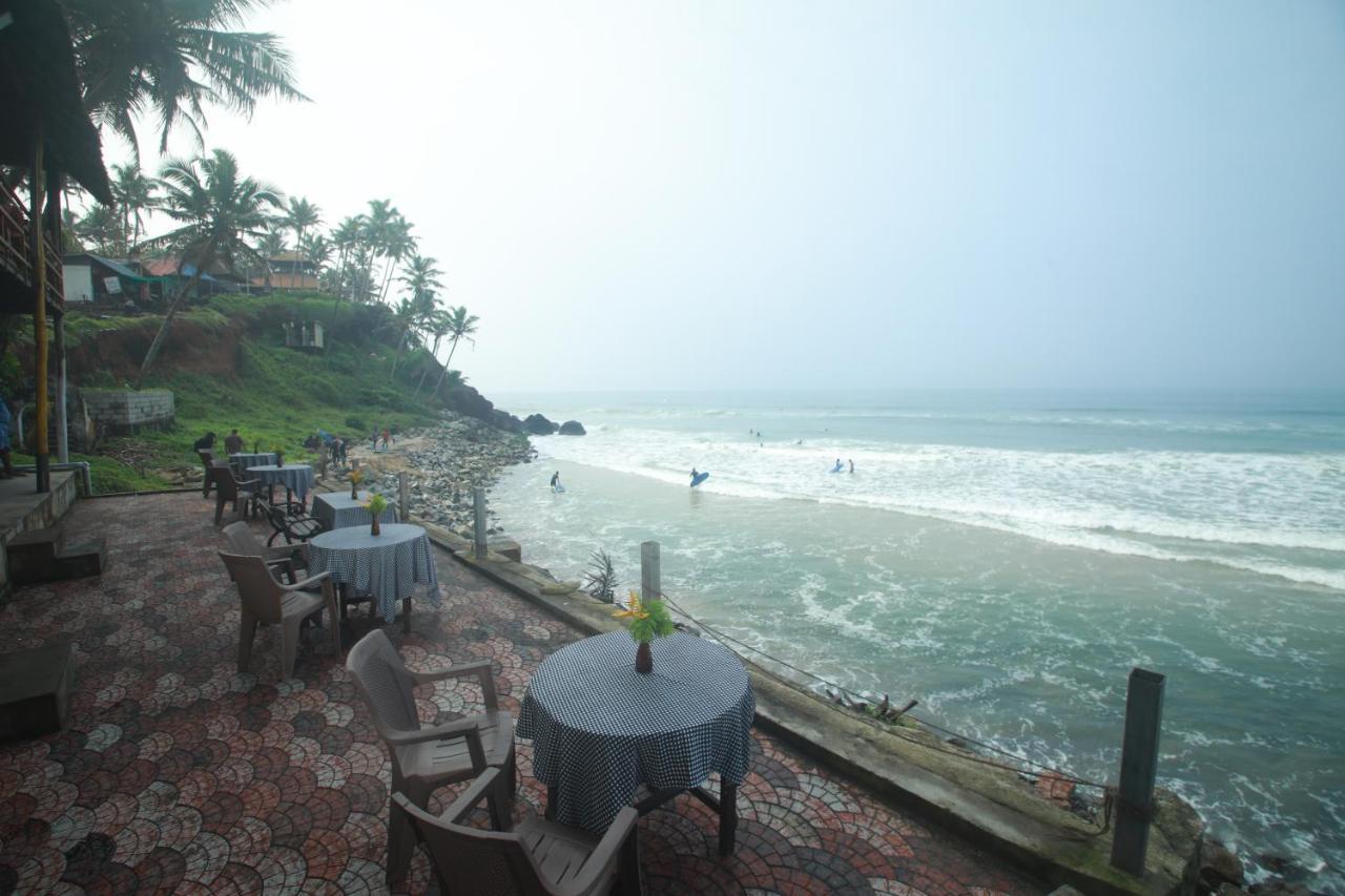 Black Beach Resort Варкала Экстерьер фото