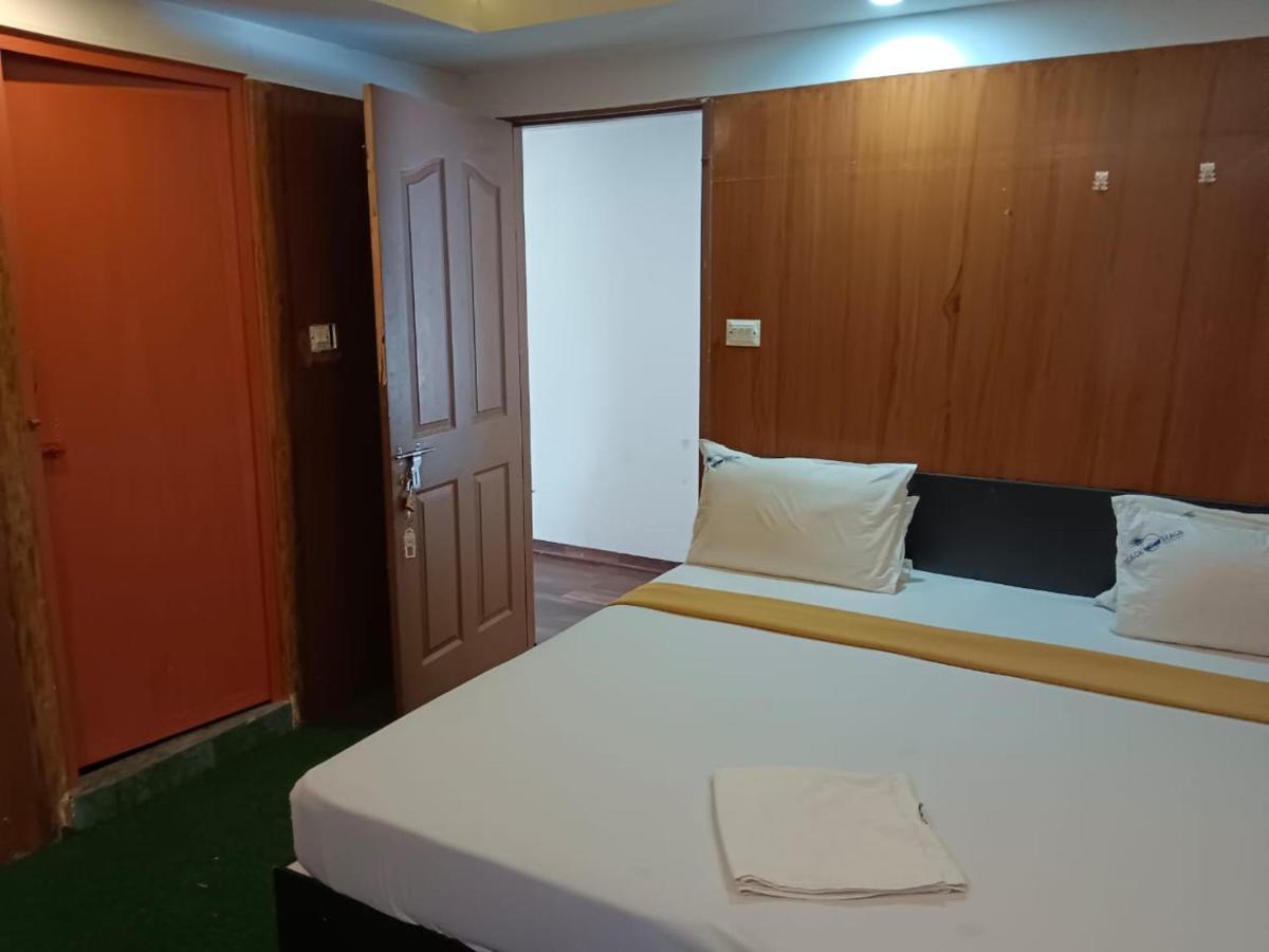 Black Beach Resort Варкала Экстерьер фото