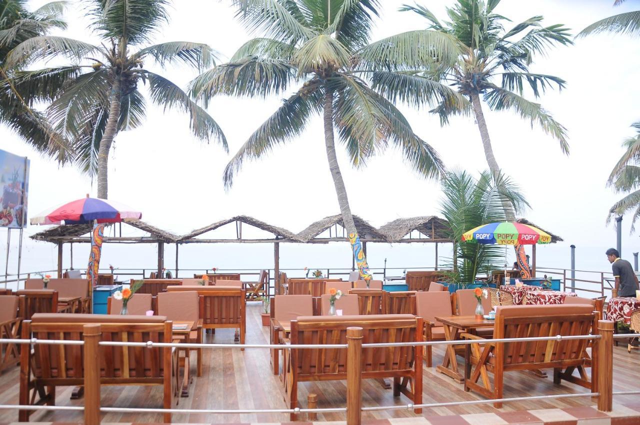Black Beach Resort Варкала Экстерьер фото