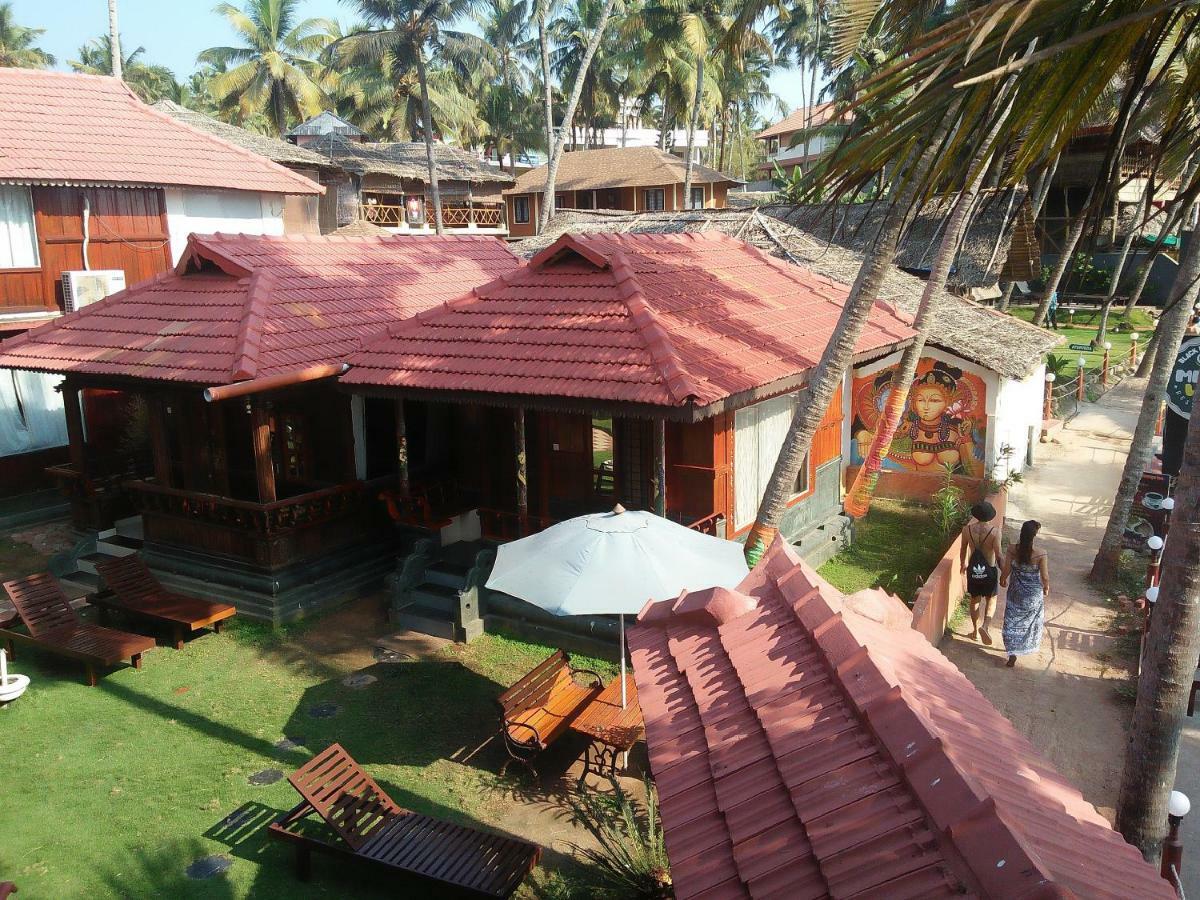 Black Beach Resort Варкала Экстерьер фото
