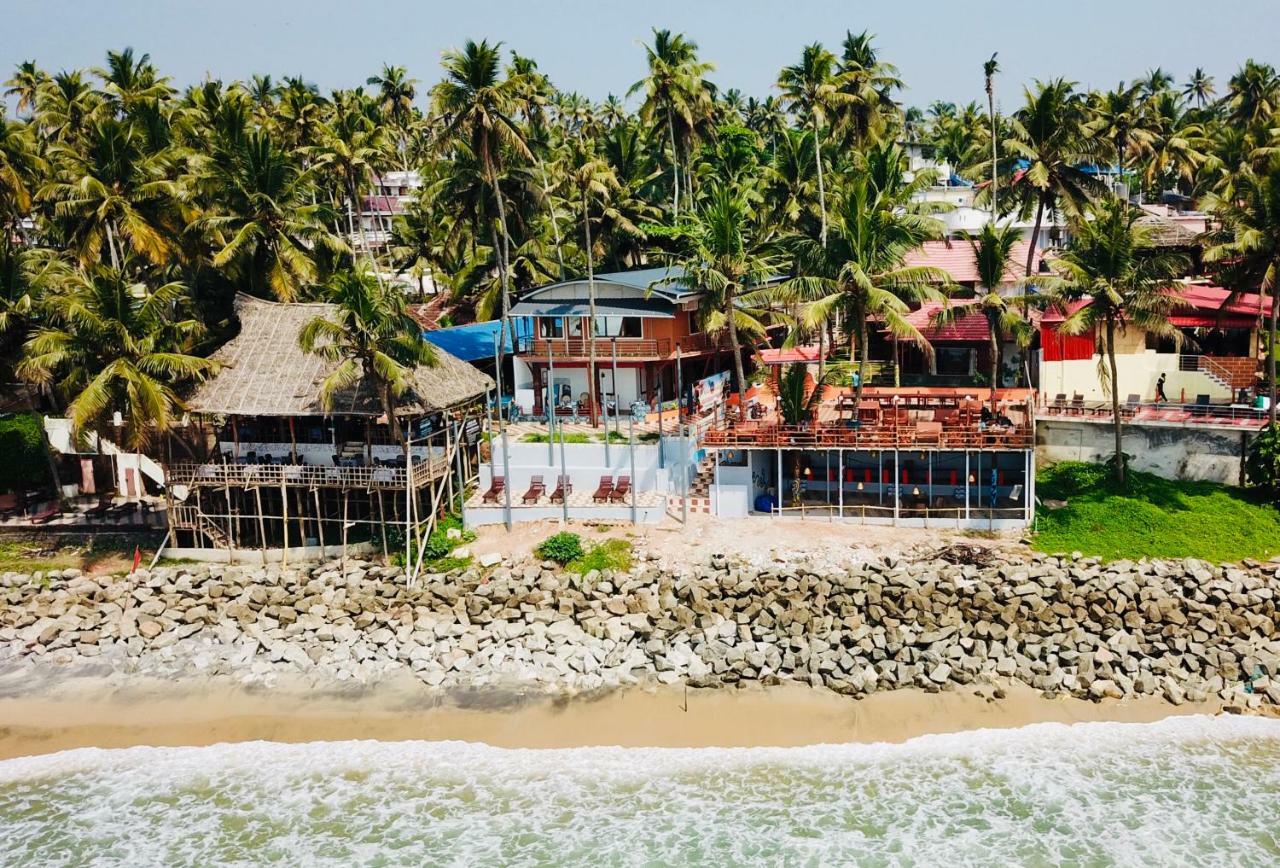 Black Beach Resort Варкала Экстерьер фото